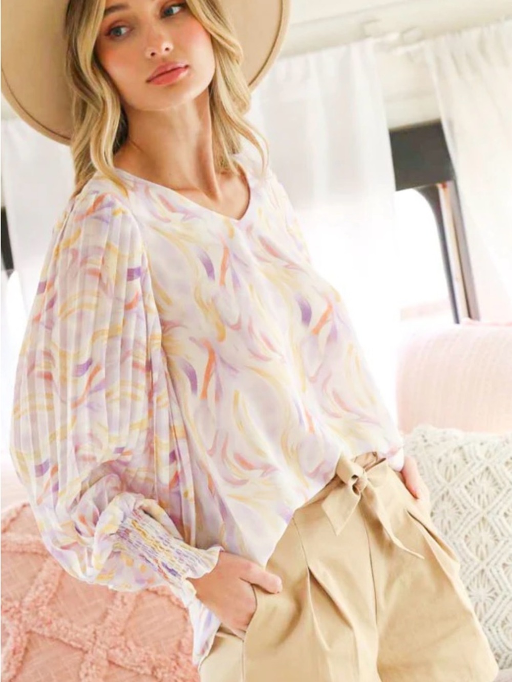 Romantic Love & Vine Pastel Swirl Pattern Pleated Sleeve Blouse M